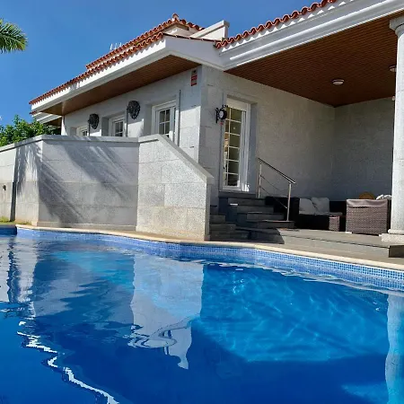 Lux Playa La Arena * פוארטו דה סנטיאגו